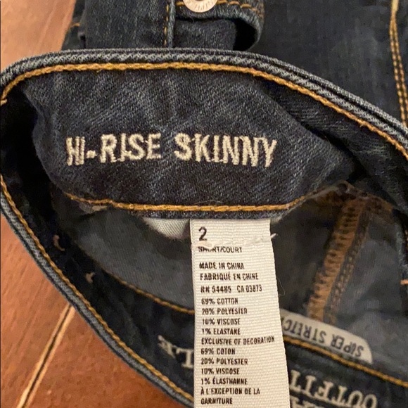 American Eagle High rise dark wash jeans - Picture 4 of 4